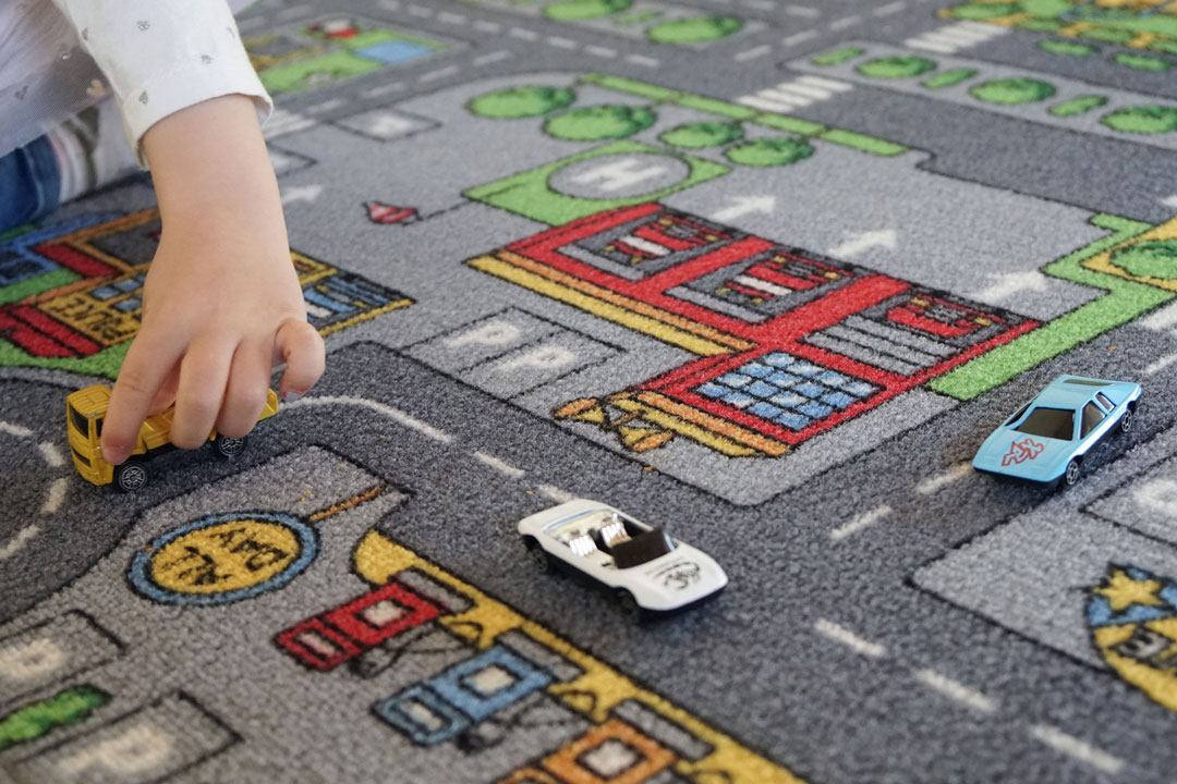 Erfahrenes Team der KITA Glütschbach bei der Betreuung der Kinder